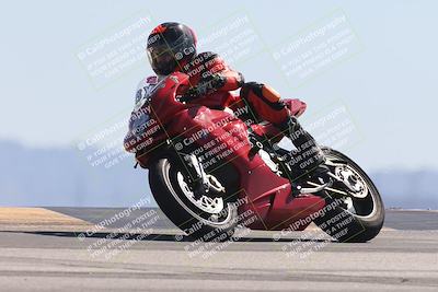 media/Oct-13-2025-Moto Forza (Mon) [[a66d839500]]/3-B Group/Session 4 (Turn 9)/